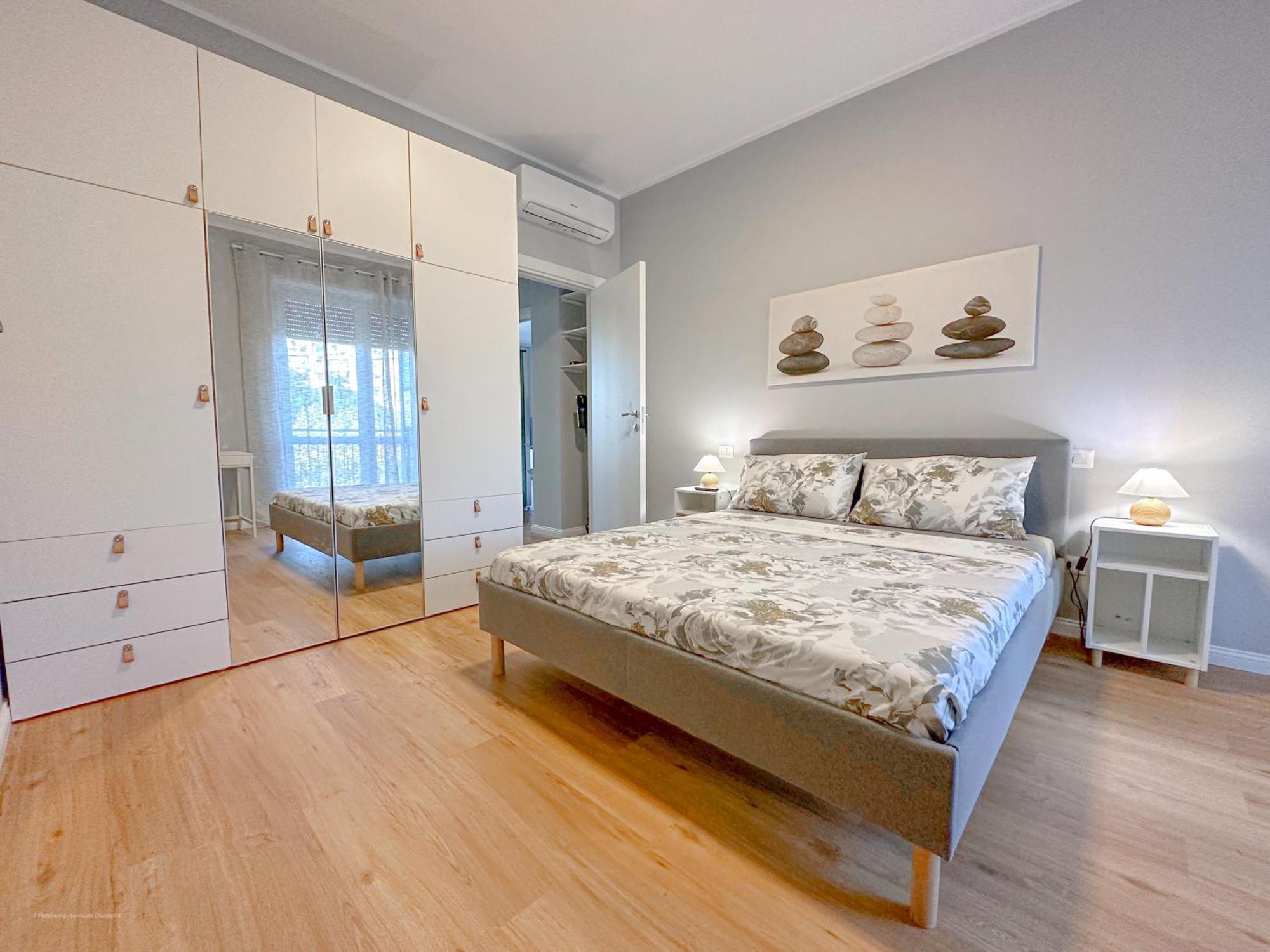 Torre 24 - Luxury Naviglio Suite Mailand Exterior foto